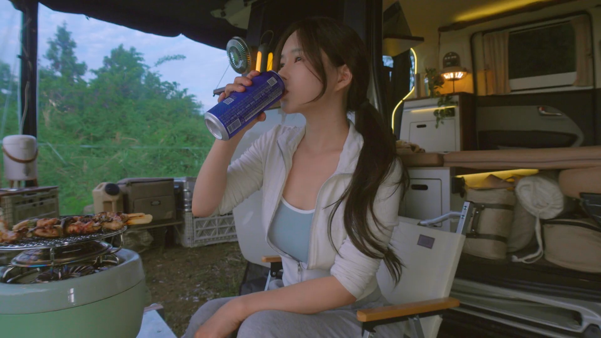 挣钱顾家两不误 云南红河创新“家门口”就业模式